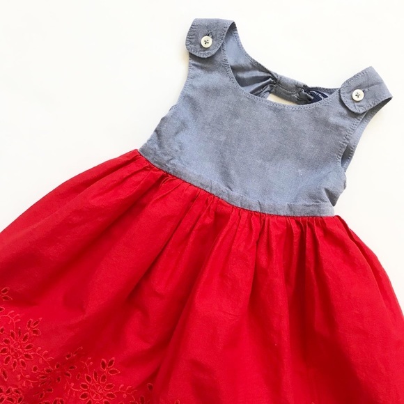 Babygap chambray/eyelet peep back dress EUC 12-18m - Picture 2 of 3